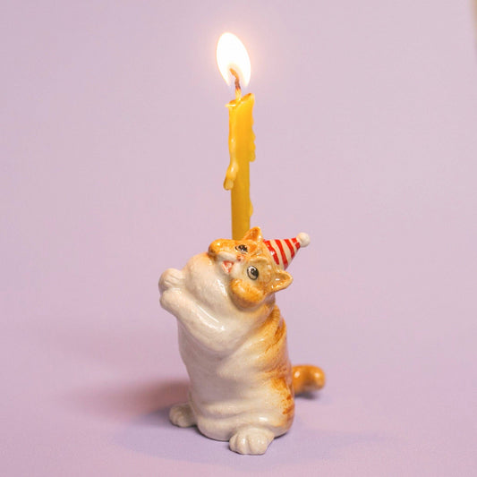 Camp Hollow Cake Topper; Exotic Shorthair Cat