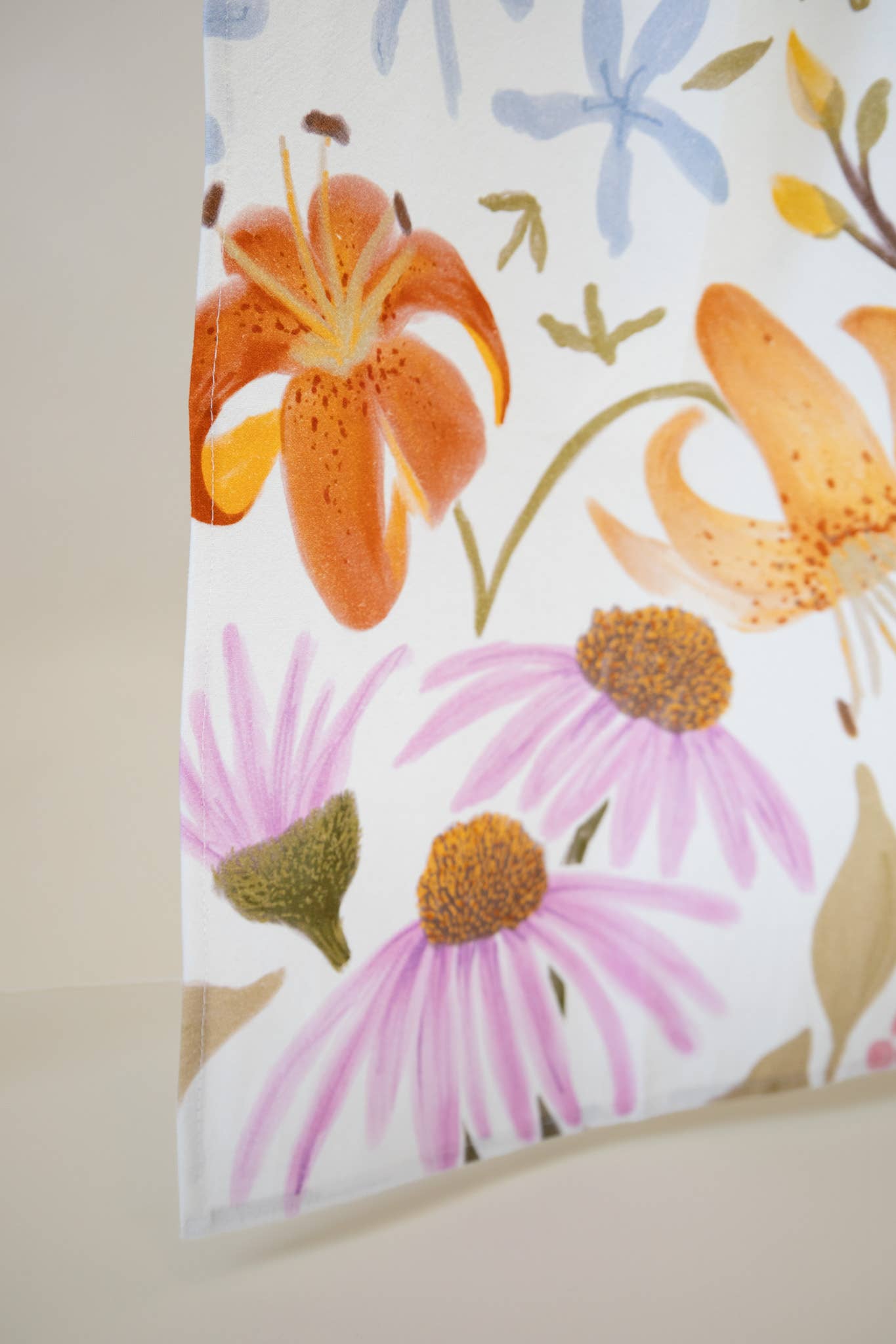 Tea Towel; Carolina Wildflower (100% cotton)