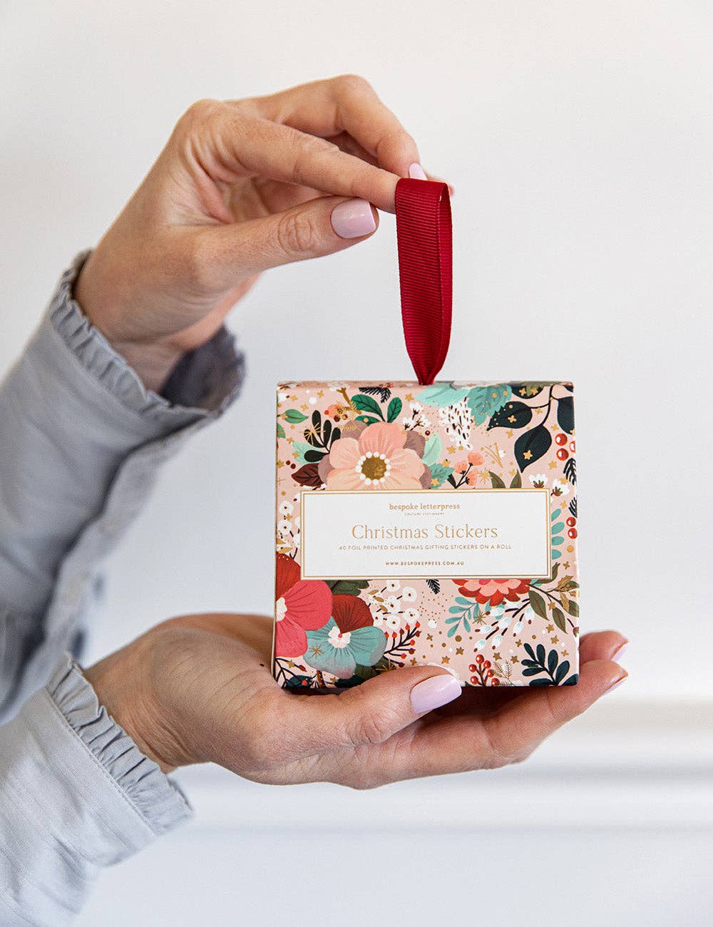 Christmas Stickers On A Roll; Floral Fields (40 Pack, Gold Foil)