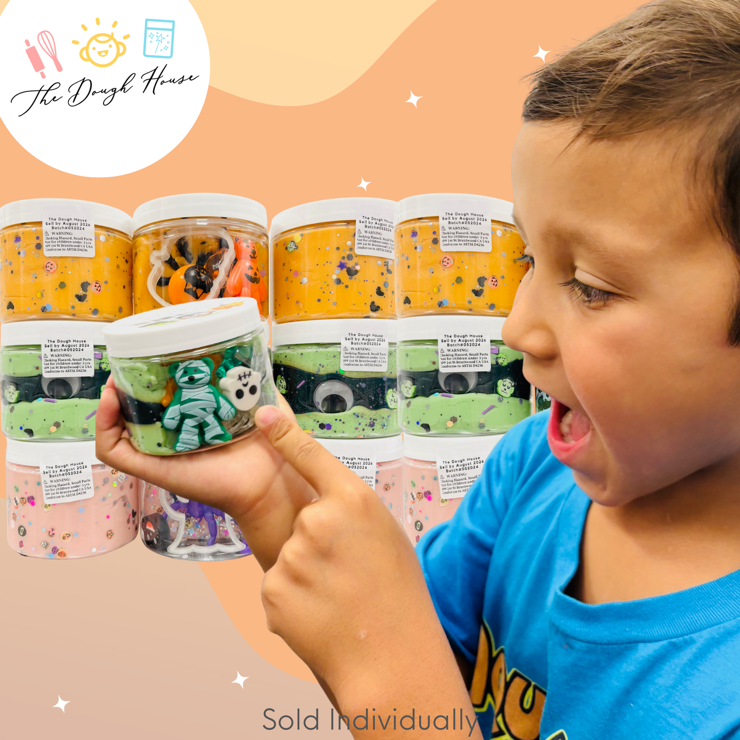 Magical Jars; Halloween (Orange Sensory Dough & Trinkets)