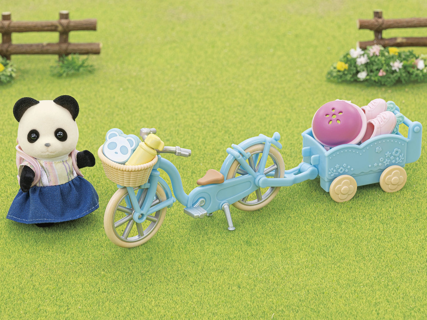 Calico Critters; Cycle & Skate Set (Panda Girl)