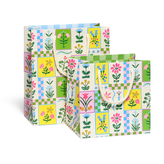 Medium Gift Bag; Retro Flower