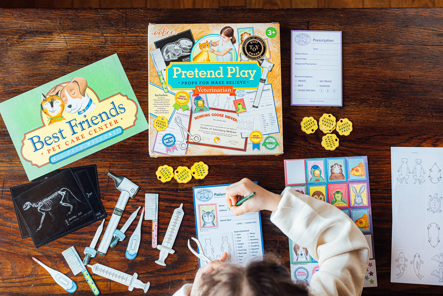 Eeboo Pretend Play Set; Veterinarian