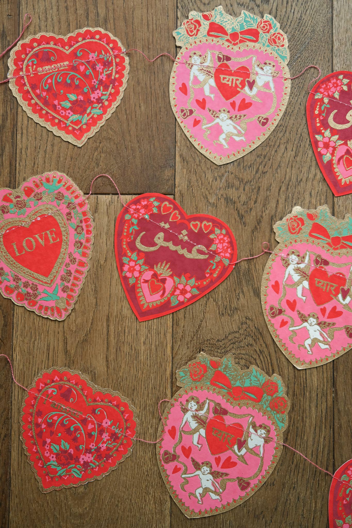 Garland; Valentine's By East End Press (9.8 ft Long)