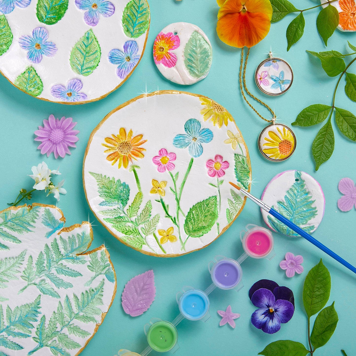 Wish Craft; Flower Power Pottery Kit