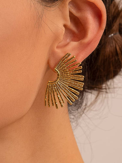 Sunburst Earring; Bisous 18K Gold Non-Tarnish