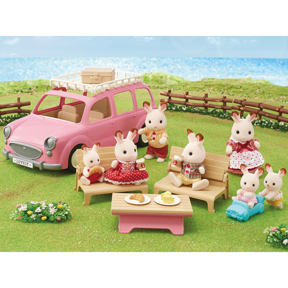 Calico Critter Family Picnic Van