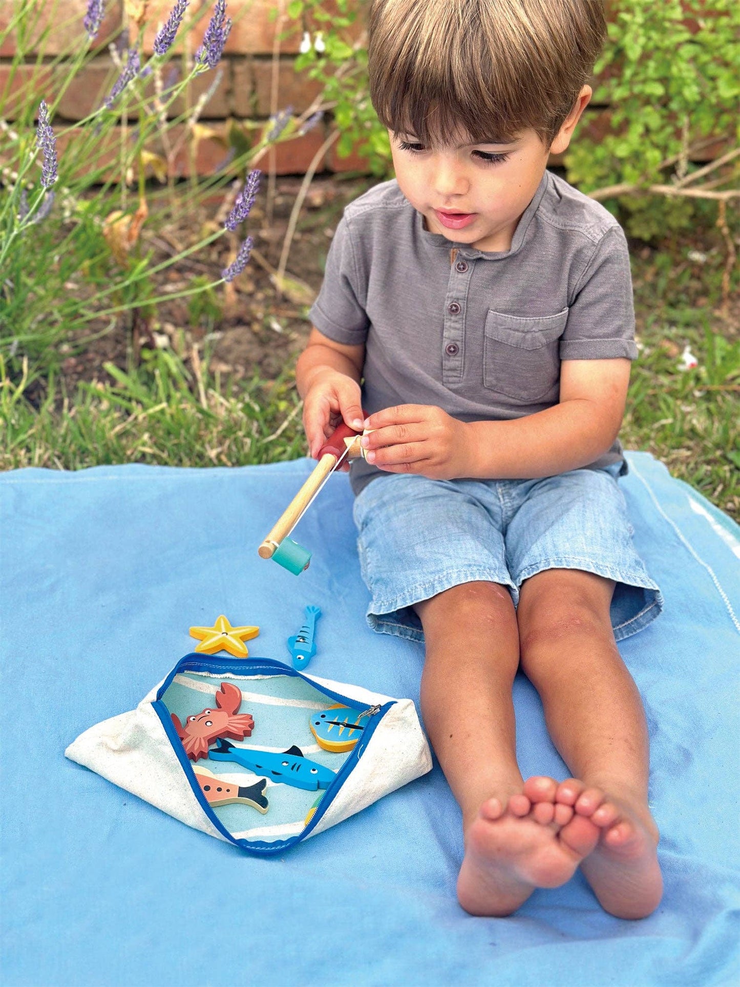 Fishing Game By Mentari Toys