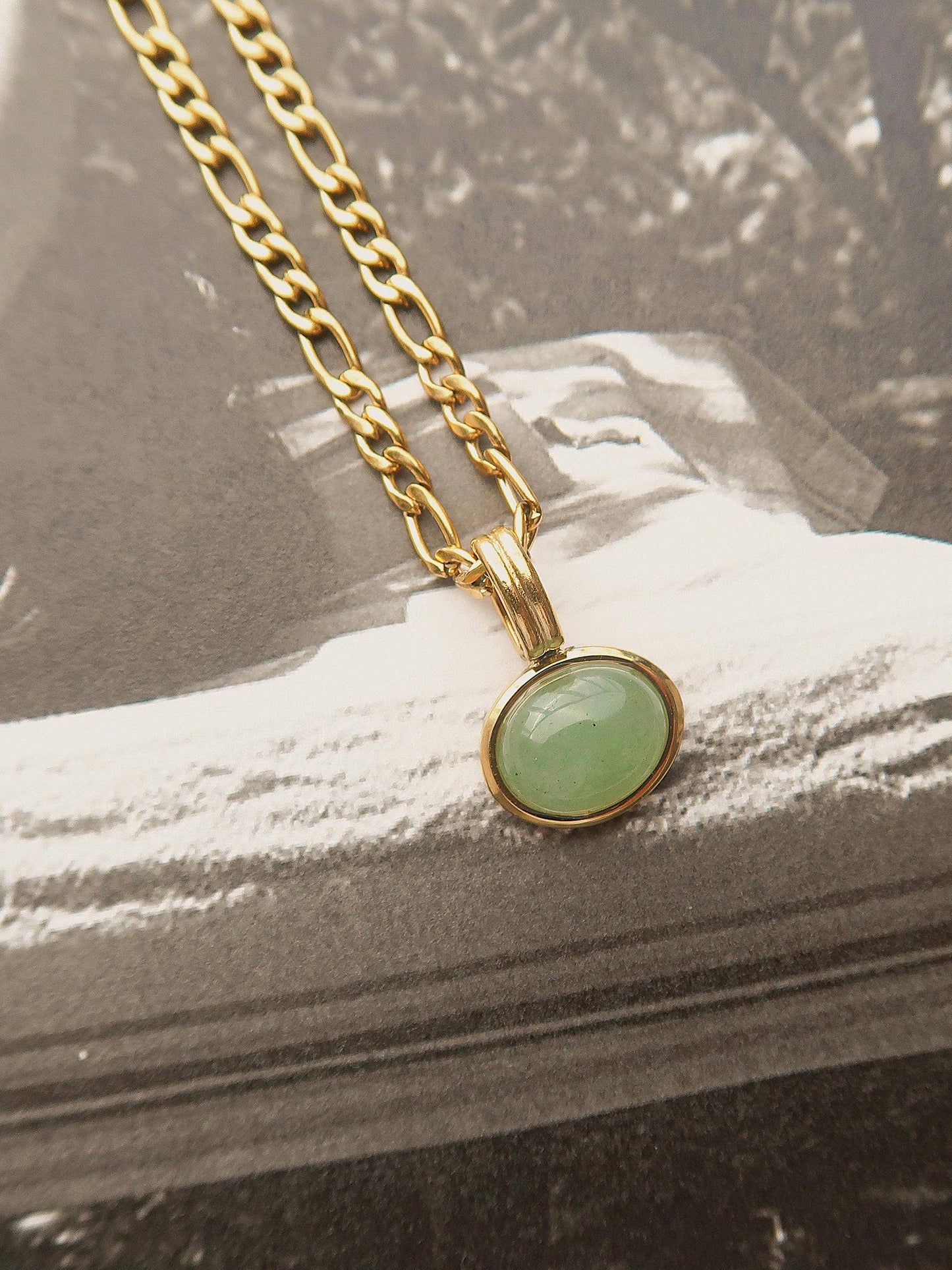 Necklace; Winslow Green Stone Pendant Chain (Non-Tarnish)