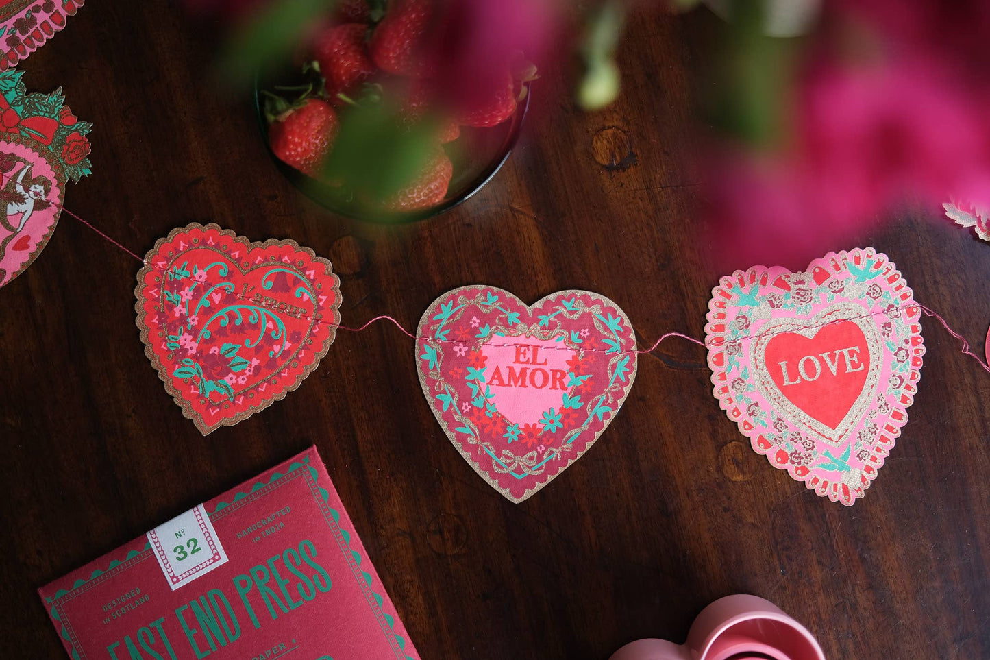 Garland; Valentine's By East End Press (9.8 ft Long)