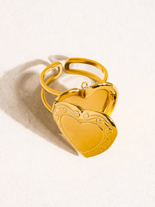 Locket Heart Ring; Sefina (18K Gold, Non-Tarnish)