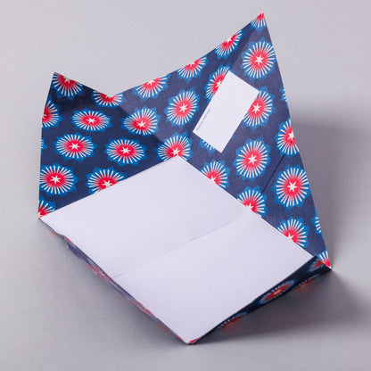 Folding Stationery Letter Set; Starburst Pigeon